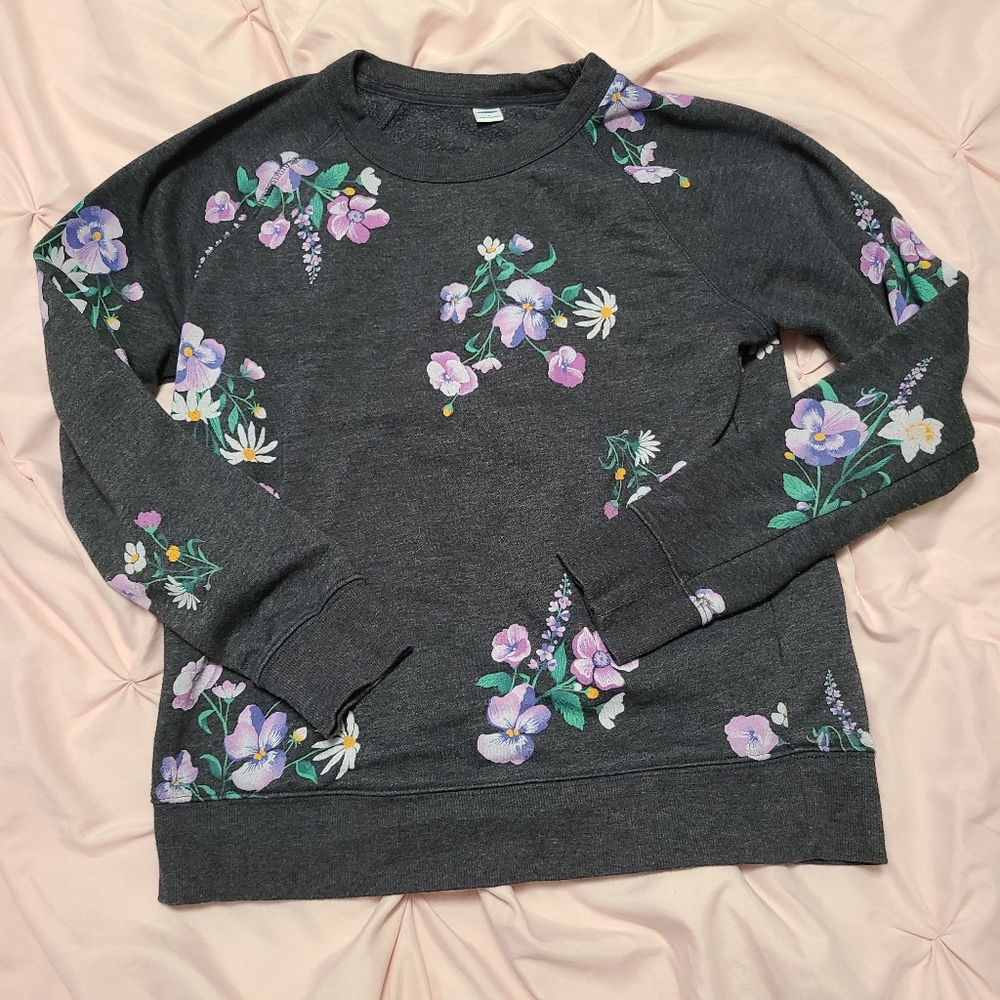 Floral old navy pullover